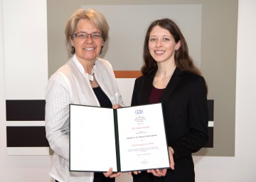 Wirtschafts- und Technologie-Landesrätin Petra Bohuslav und Erika Schaudy